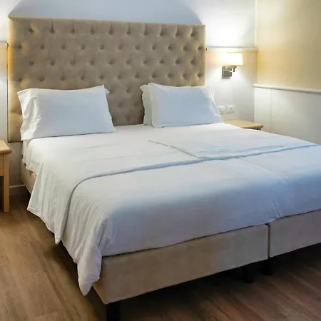 Arathena Rocks Hotel 4*