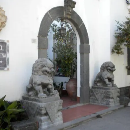 Hotel Arathena Rocks Giardini-Naxos