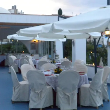 Hotell Arathena Rocks