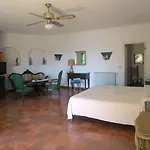 Arathena Rocks Hotel